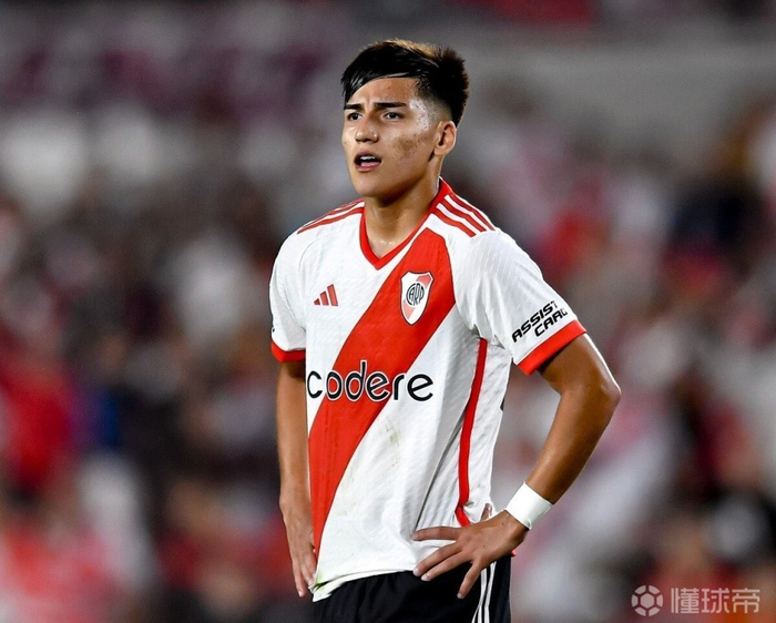 河床新星苏维亚夫雷转会传闻升温 欧洲豪门竞相