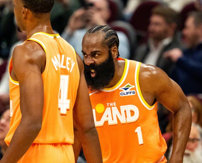 哈登26分米切尔42分 骑士力克魔术迎四连胜