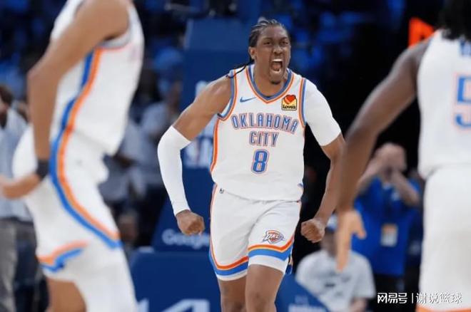 湖人三核伤退迎战雷霆 或遭横扫冲击季后赛前景